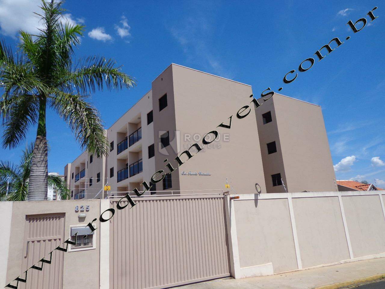 Apartamento para aluguel no bairro Vila Claudia: Fachada