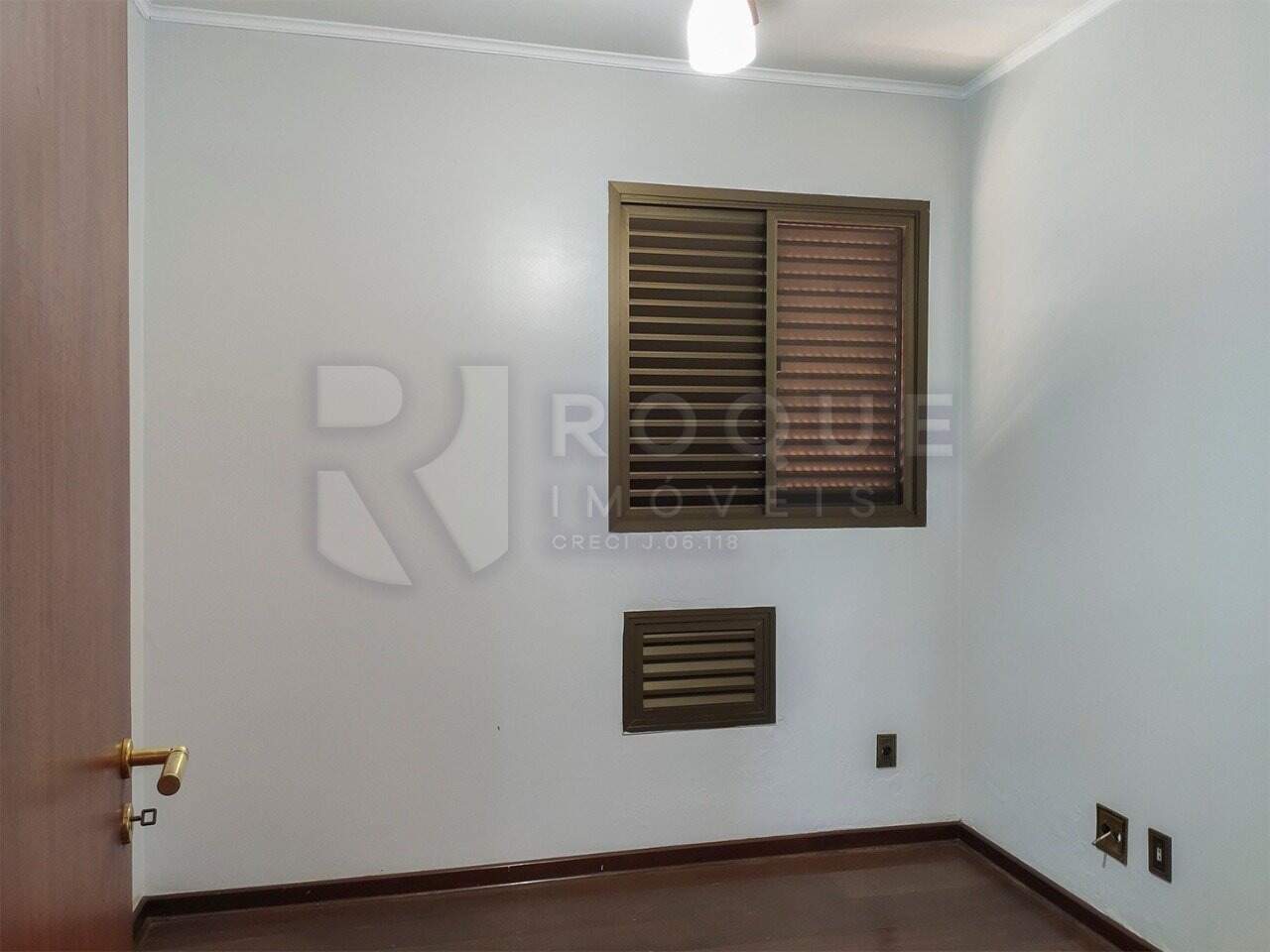 Apartamento para aluguel no bairro Centro: Escritório