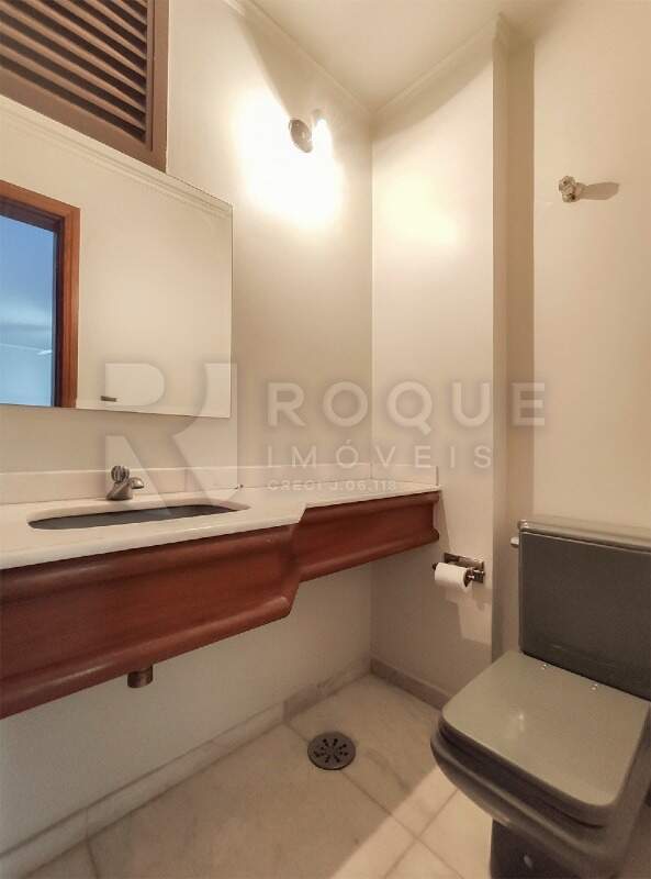 Apartamento para aluguel no bairro Centro: Lavabo