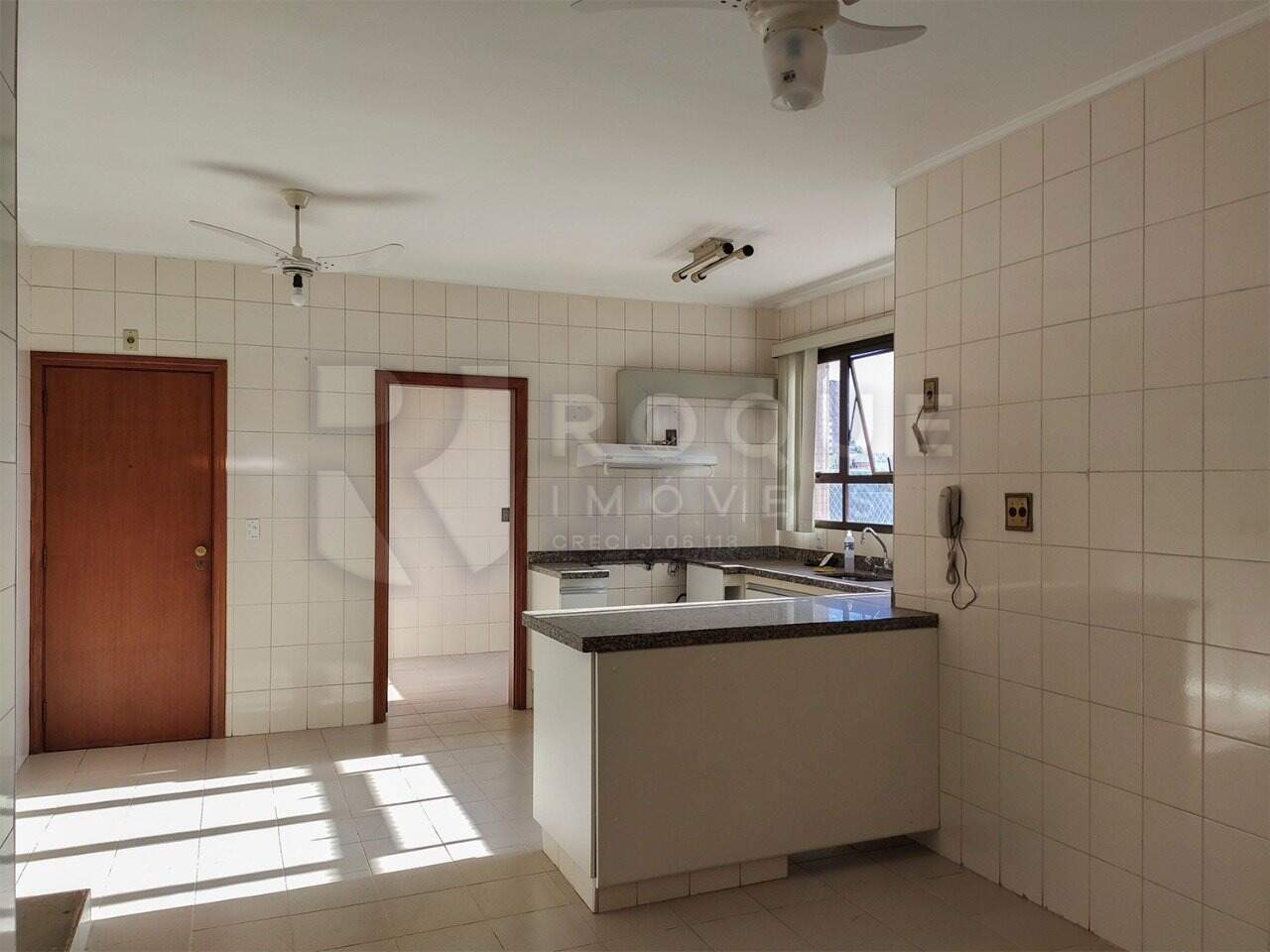 Apartamento para aluguel no bairro Centro: Copa