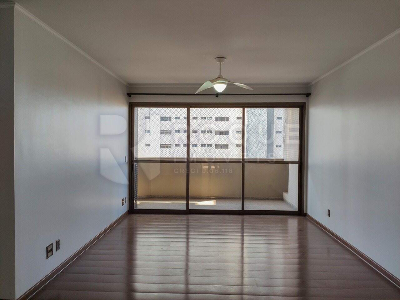 Apartamento para aluguel no bairro Centro: Sala 