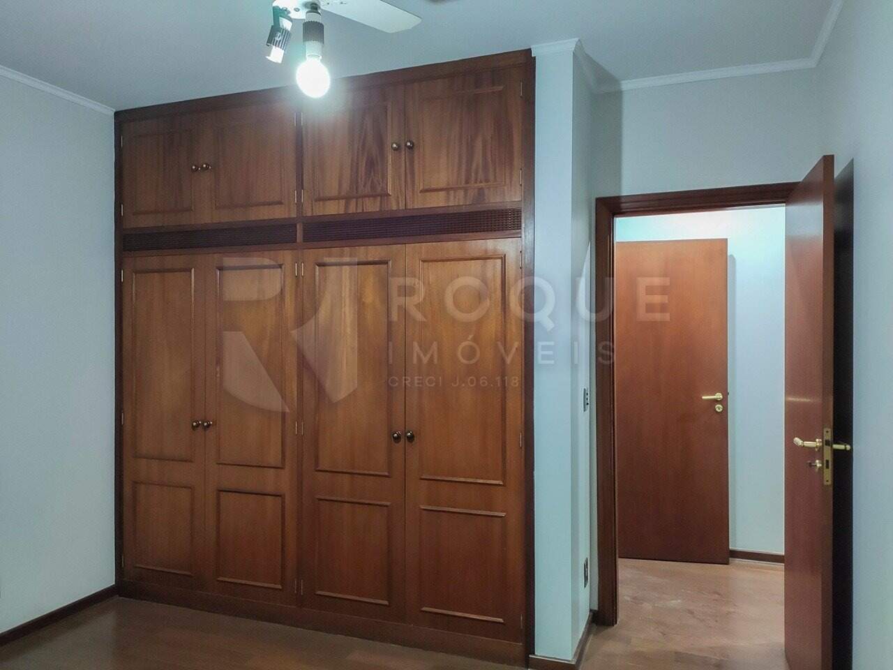 Apartamento para aluguel no bairro Centro: Dormitório 1