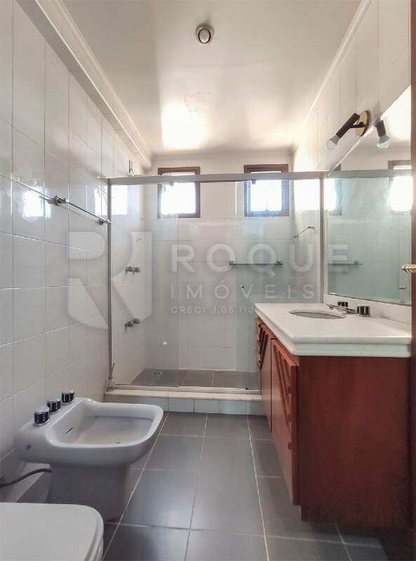 Apartamento para aluguel no bairro Centro: WC social