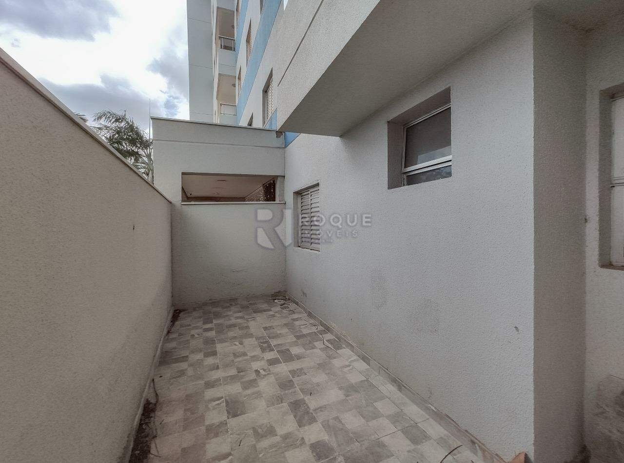 Apartamento para aluguel no bairro Chácaras Antonieta: Área externa 