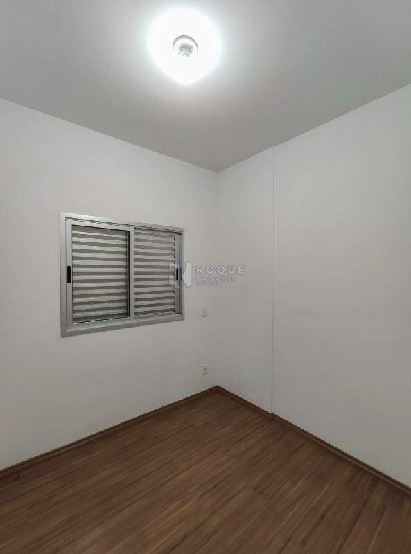 Apartamento para aluguel no bairro Chácaras Antonieta: Dormitório