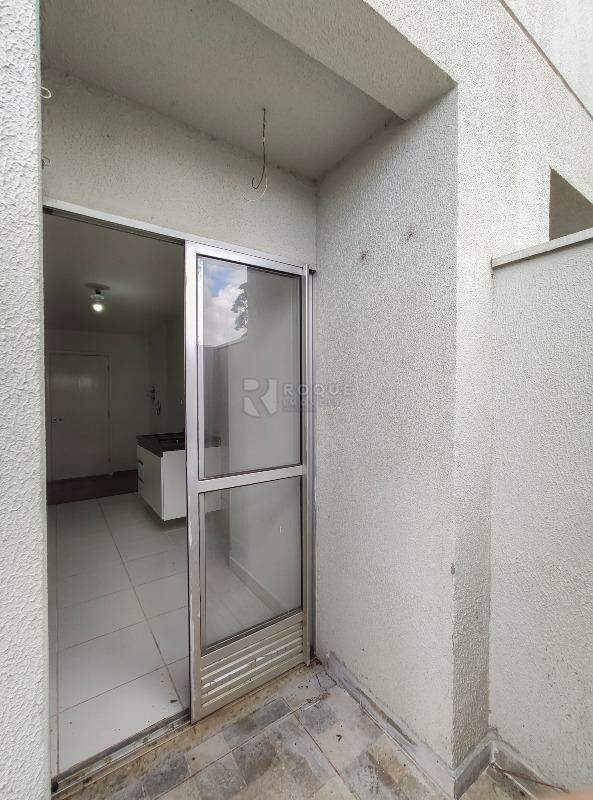 Apartamento para aluguel no bairro Chácaras Antonieta: Área externa 