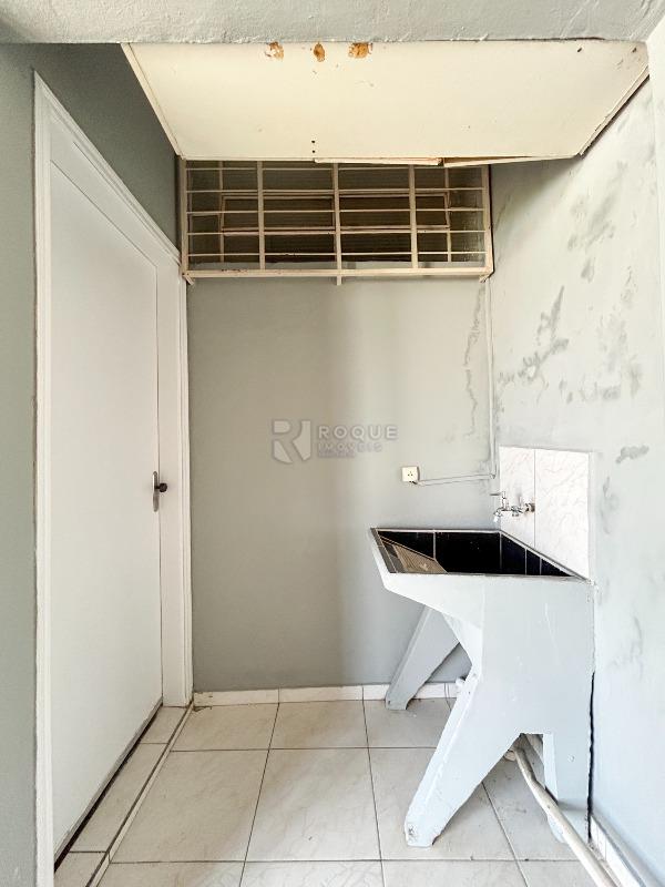 Casa Residencial para aluguel no bairro Vila Piza: Área de serviço 