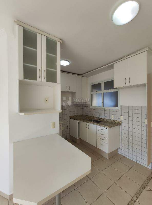Apartamento para aluguel no bairro Centro: Cozinha
