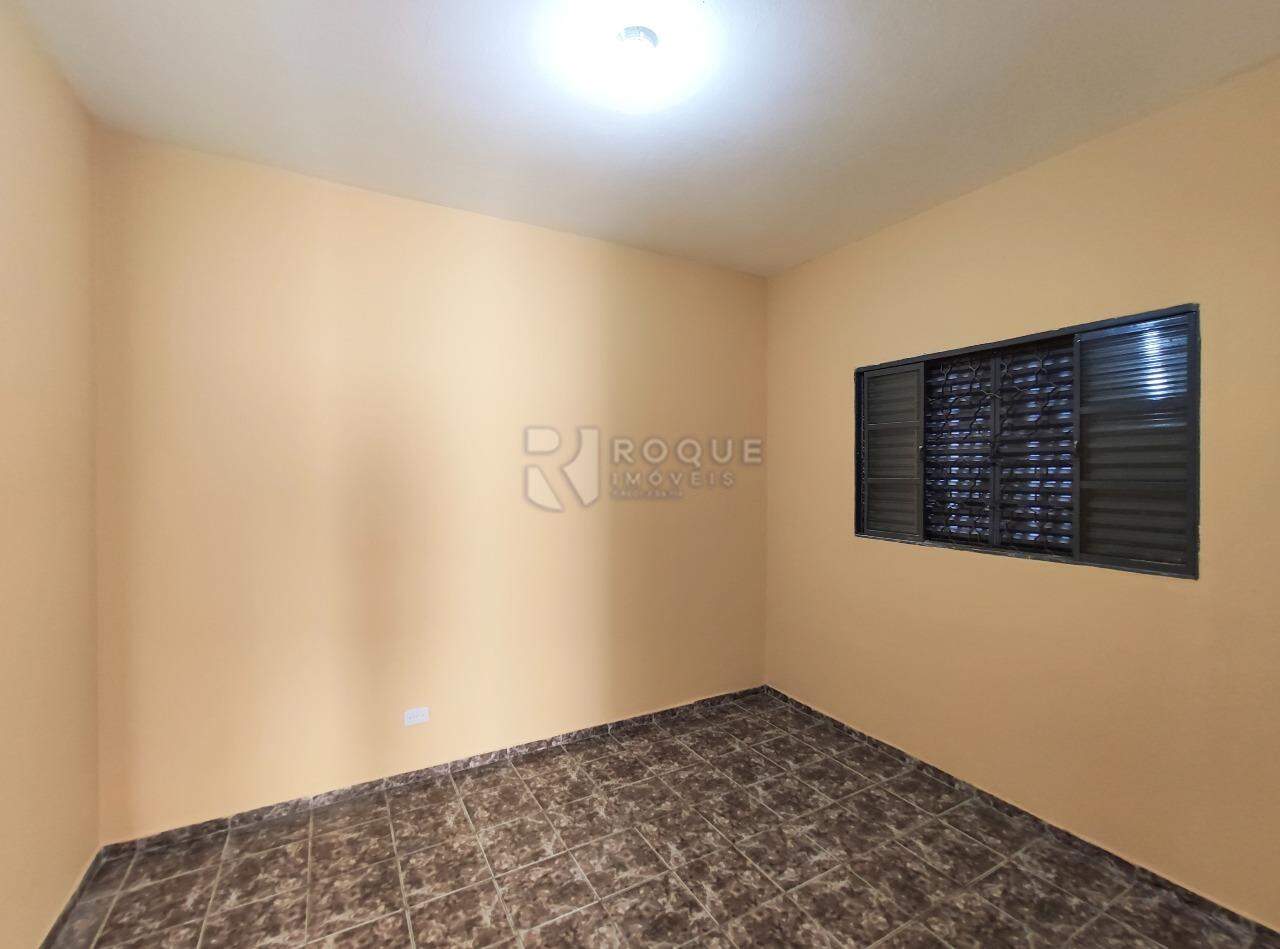 Casa Residencial para aluguel no bairro Parque Hippolyto: Dormitório 2