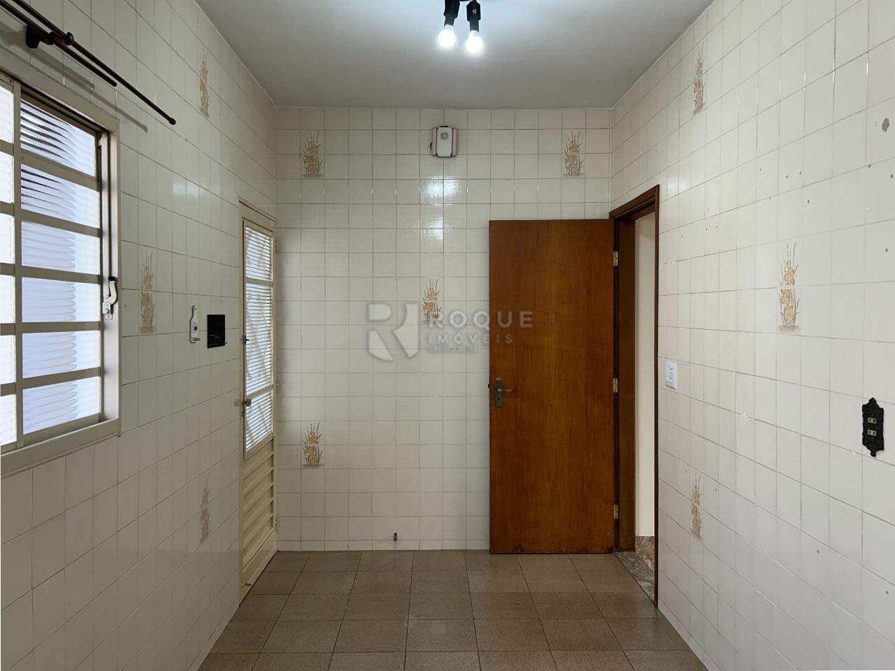 Casa Residencial para aluguel no bairro Vila Santa Lina: Cozinha