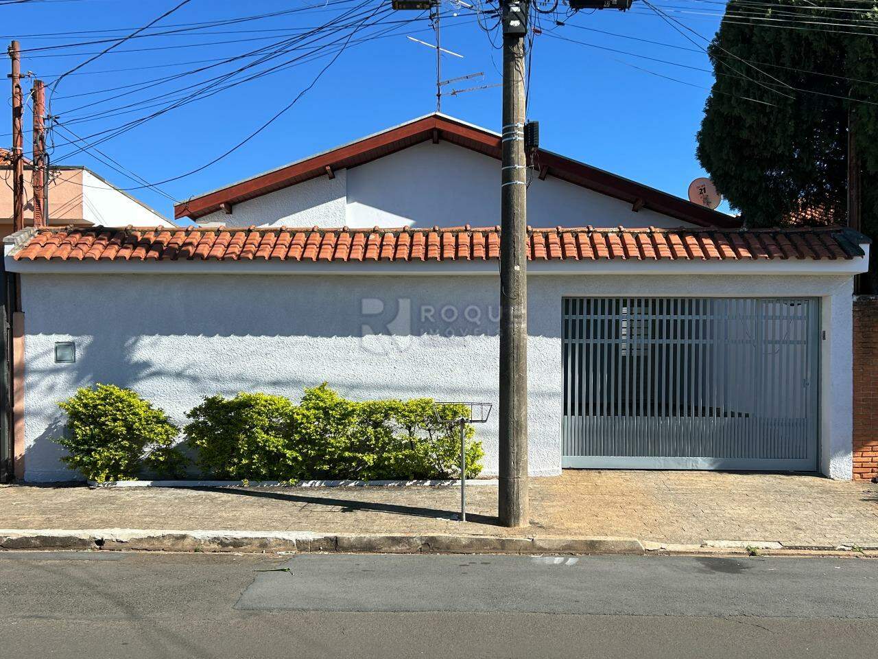 Casa Residencial para aluguel no bairro Vila Santa Lina: Fachada 