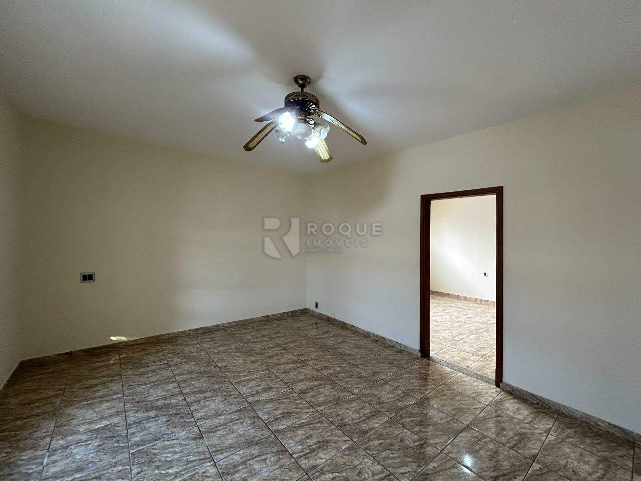 Casa Residencial para aluguel no bairro Vila Santa Lina: Sala 