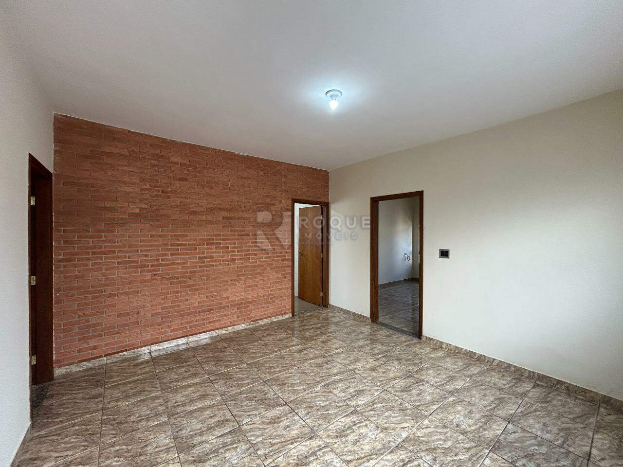 Casa Residencial para aluguel no bairro Vila Santa Lina: Copa
