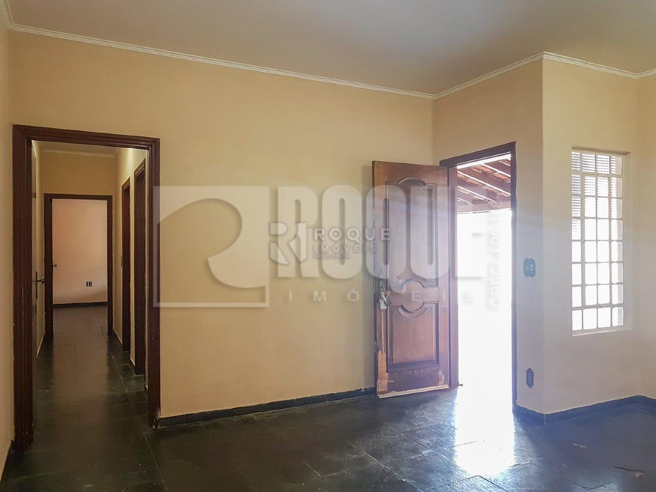 Casa em condomínio para aluguel no bairro Parque Egisto Ragazzo: Sala