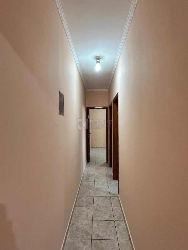 Casa Residencial para aluguel no bairro Jardim Caieira: Hall