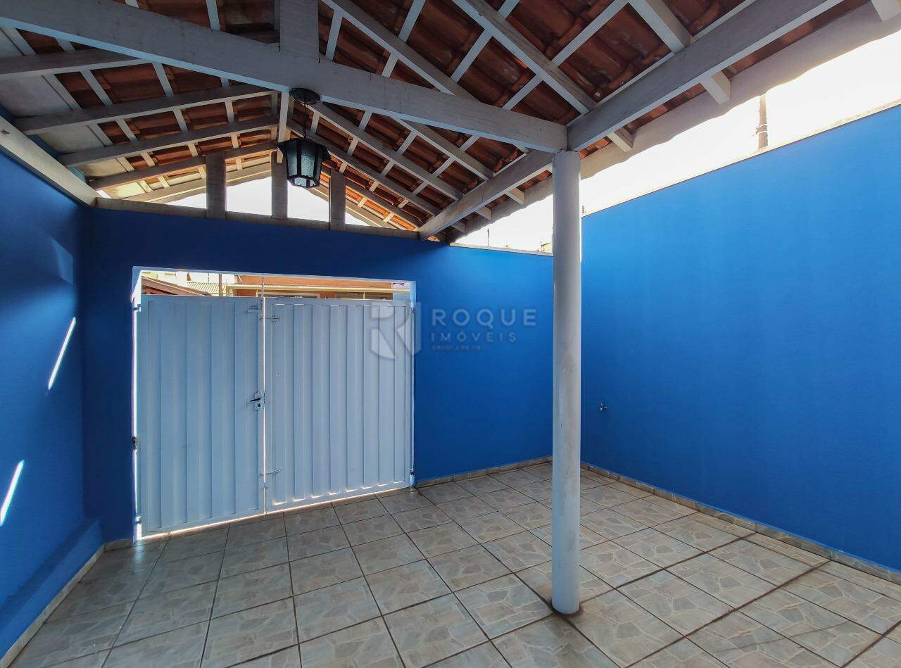 Casa Residencial para aluguel no bairro Jardim Esmeralda: Garagem 