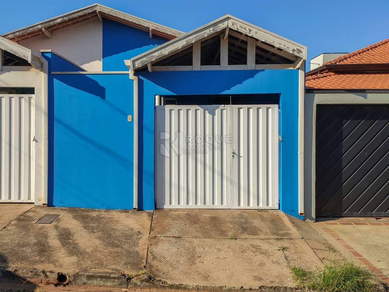 Casa Residencial para aluguel no bairro Jardim Esmeralda: Fachada 