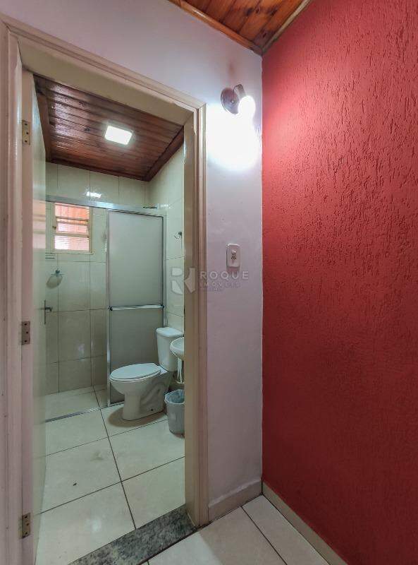 Casa Residencial para aluguel no bairro Jardim Morro Azul: WC social