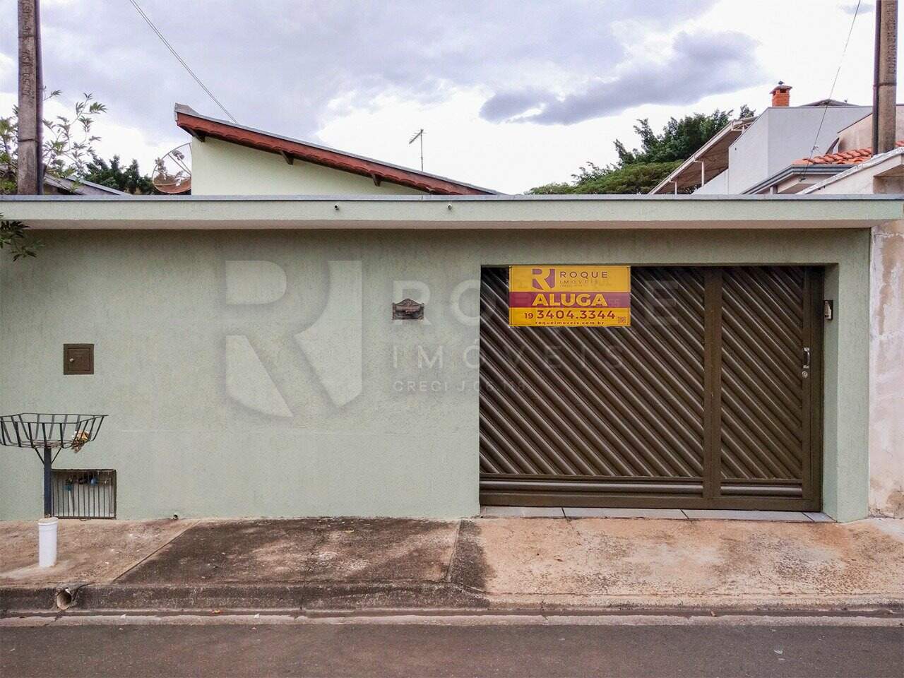 Casa Residencial para aluguel no bairro Jardim Residencial Victório Lucato: Fachada 