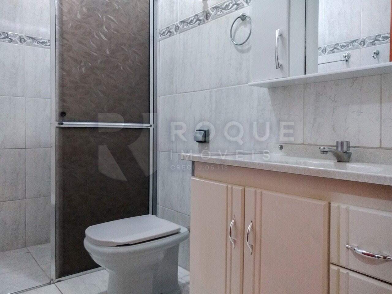 Casa Residencial para aluguel no bairro Jardim Residencial Victório Lucato: WC 