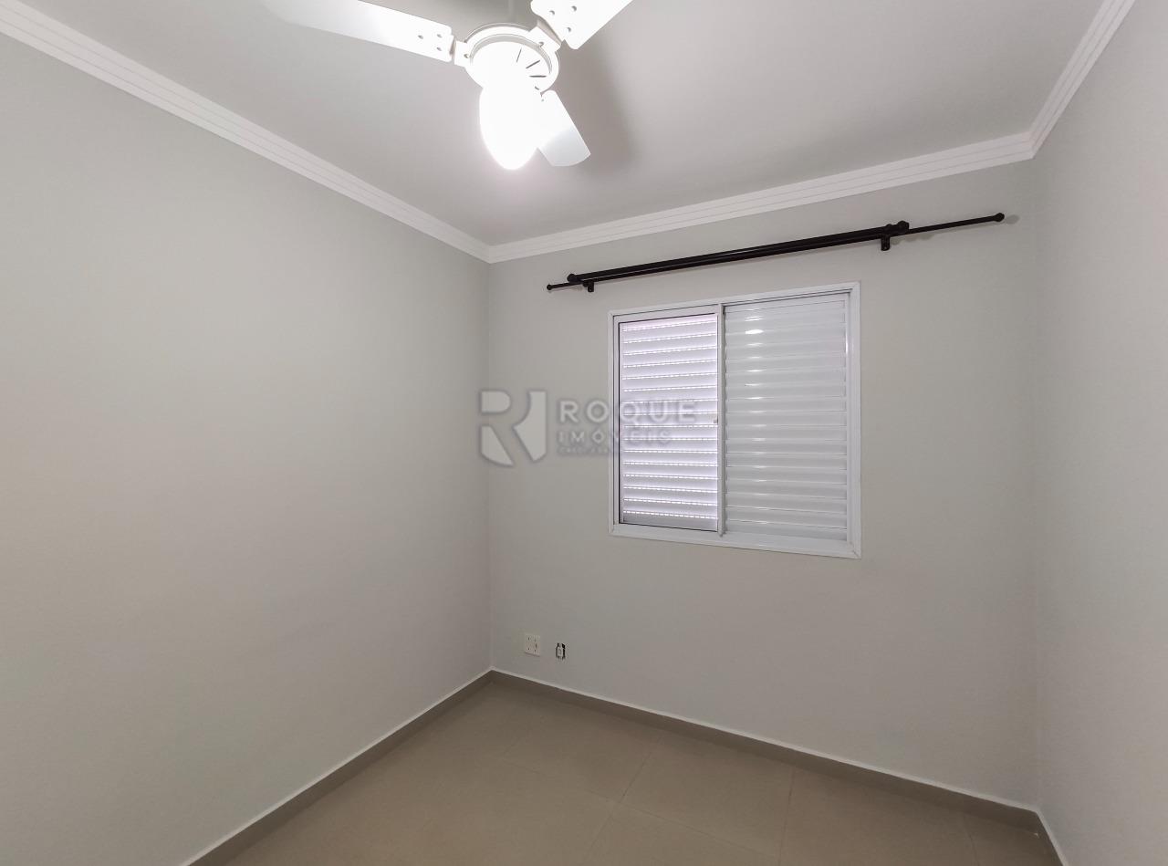 Apartamento para aluguel no bairro Jardim Esmeralda: Dormitório 2