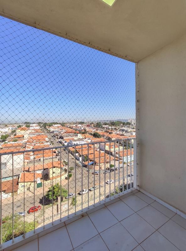 Apartamento para aluguel no bairro Jardim Esmeralda: Sacada 