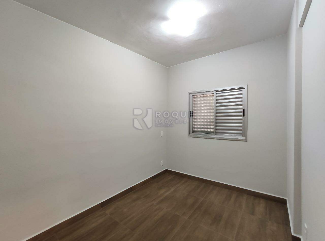 Apartamento para aluguel no bairro Chácaras Antonieta: Dormitório 1