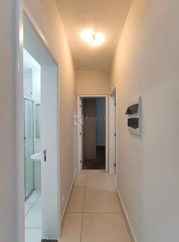 Apartamento para aluguel no bairro Chácaras Antonieta: Hall