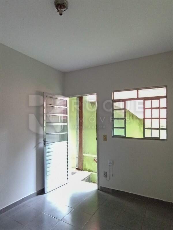 Casa Residencial para aluguel no bairro Jardim Planalto: Sala 