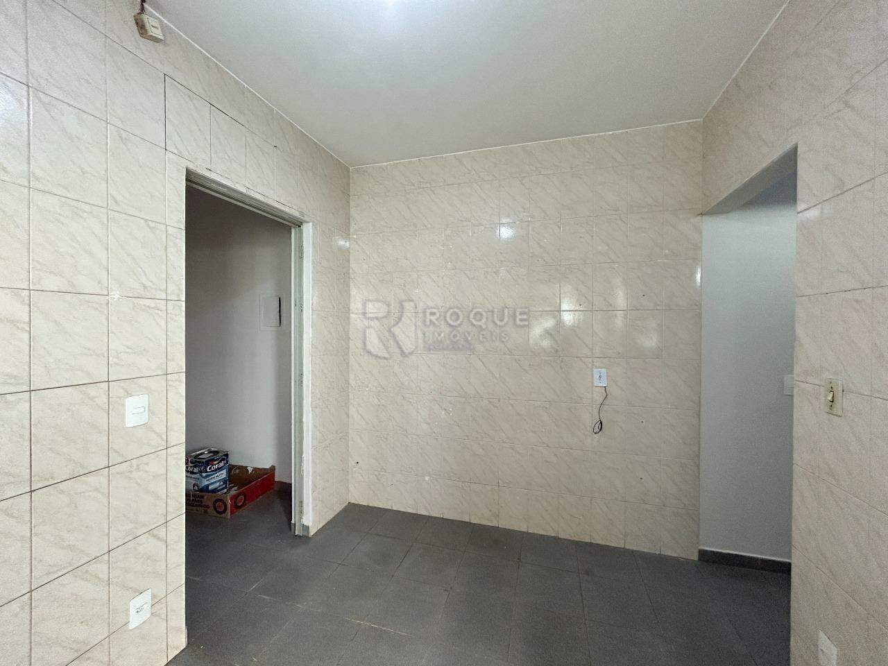 Casa Residencial para aluguel no bairro Jardim Planalto: Cozinha