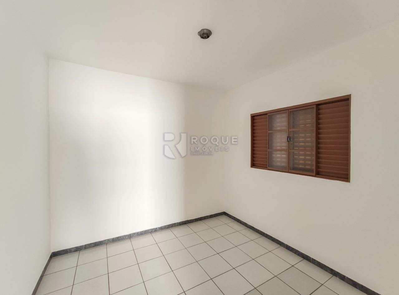 Casa Residencial para aluguel no bairro Jardim Ouro Verde: Dormitório 1