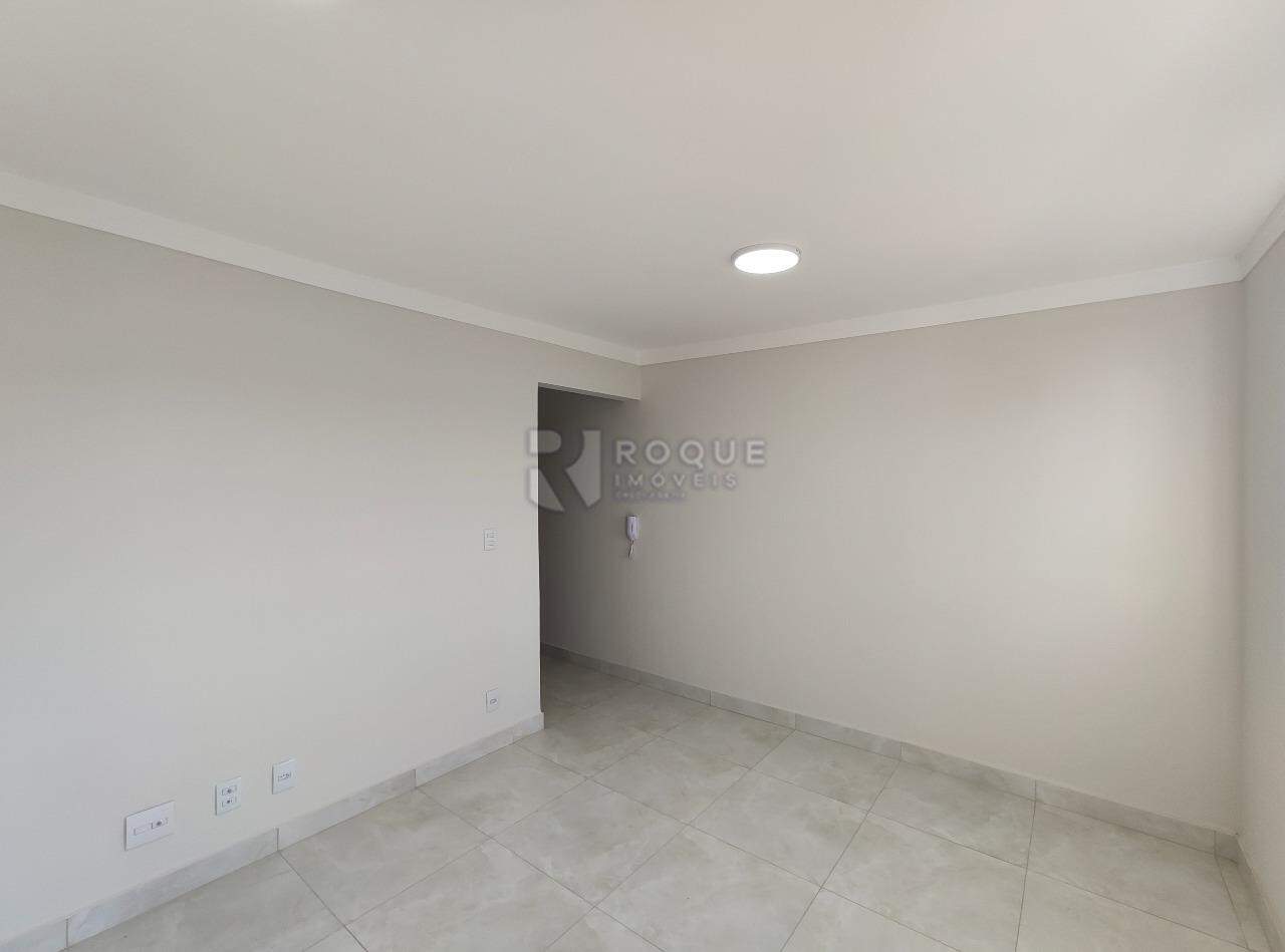 Apartamento para aluguel no bairro Itaipu: Sala 