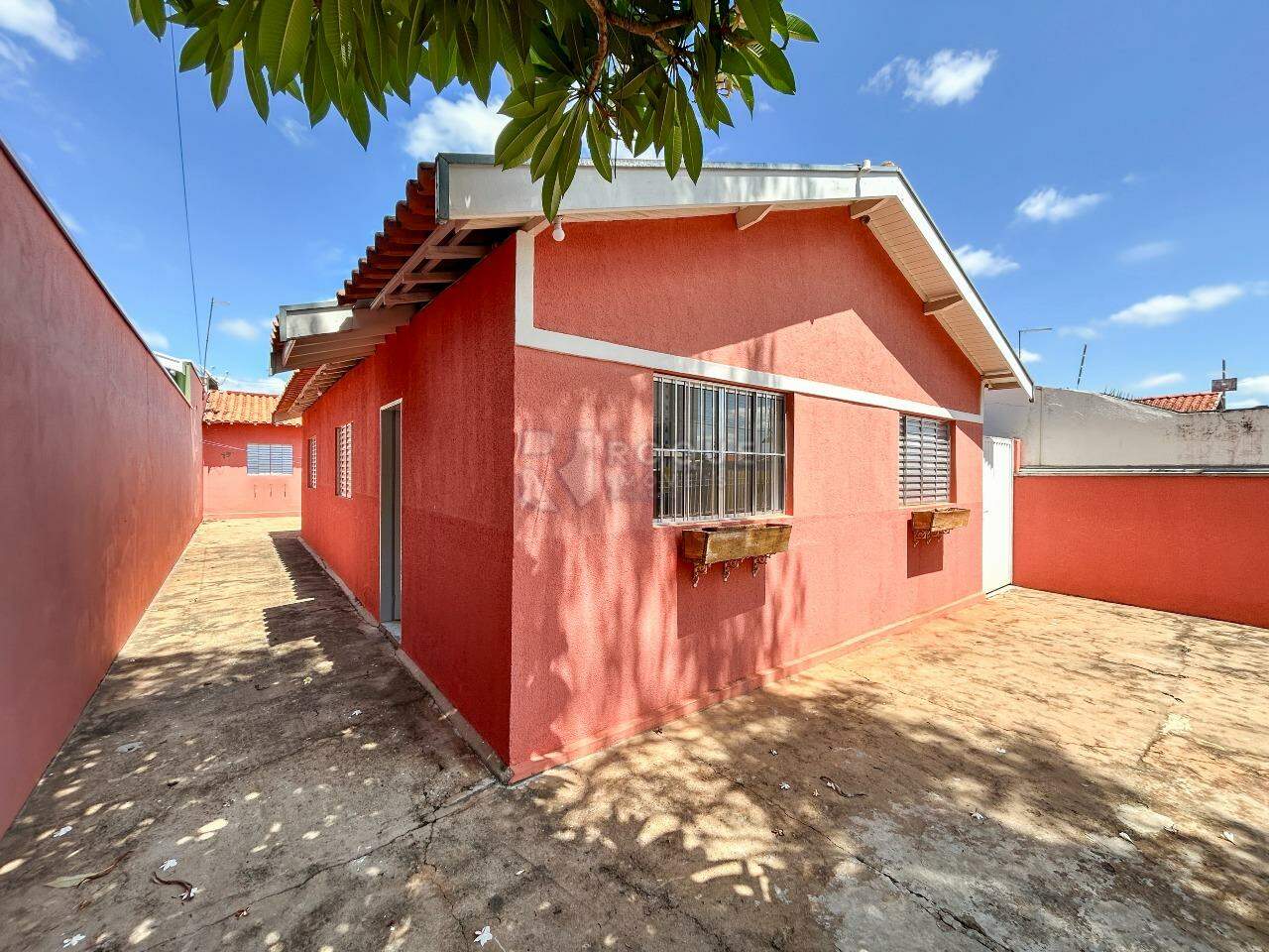 Casa Residencial para aluguel no bairro Jardim Paulista: Frente 