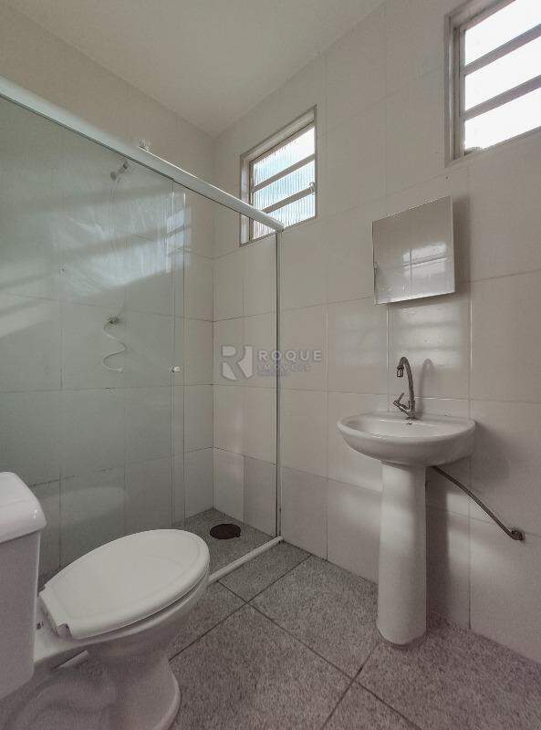 Casa Residencial para aluguel no bairro Jardim Paulista: WC social