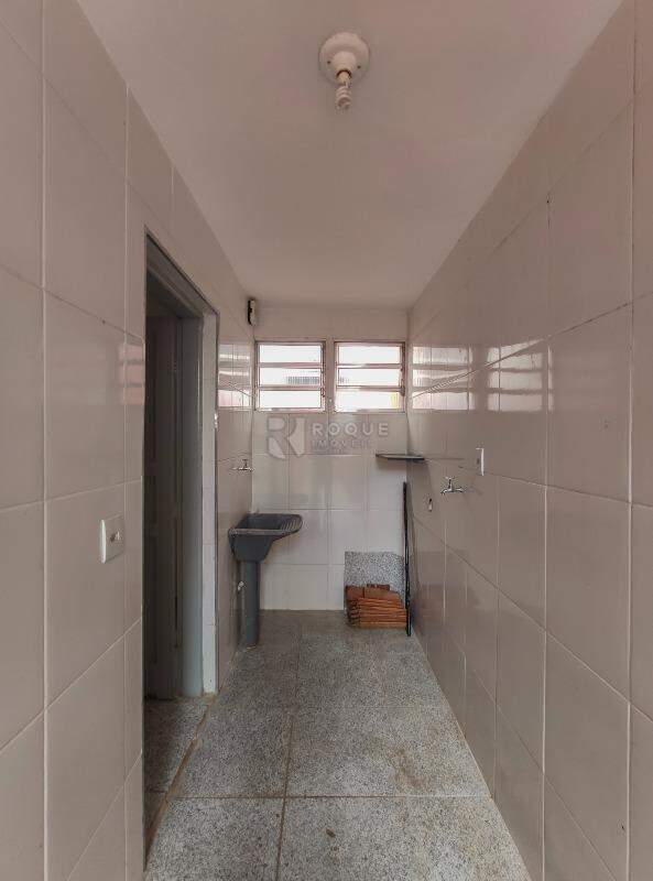 Casa Residencial para aluguel no bairro Jardim Paulista: Área de serviço 