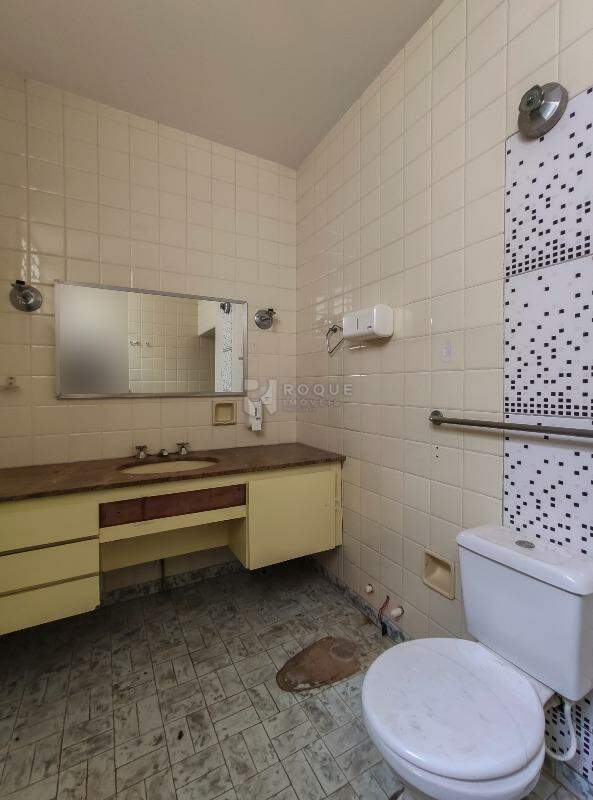Casa Residencial para aluguel no bairro Vila Claudia: WC suíte ’