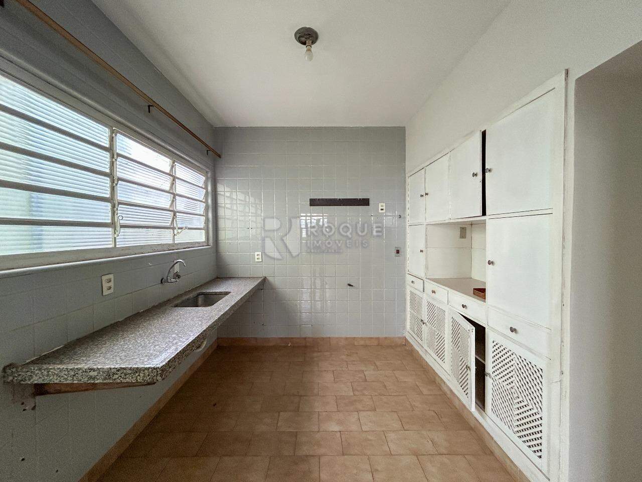 Casa Residencial para aluguel no bairro Vila Claudia: Cozinha 