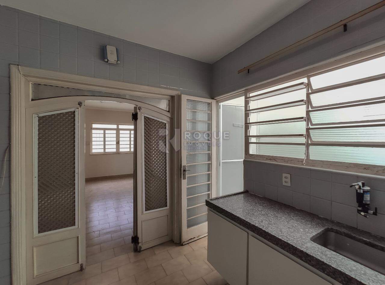 Casa Residencial para aluguel no bairro Vila Claudia: Cozinha