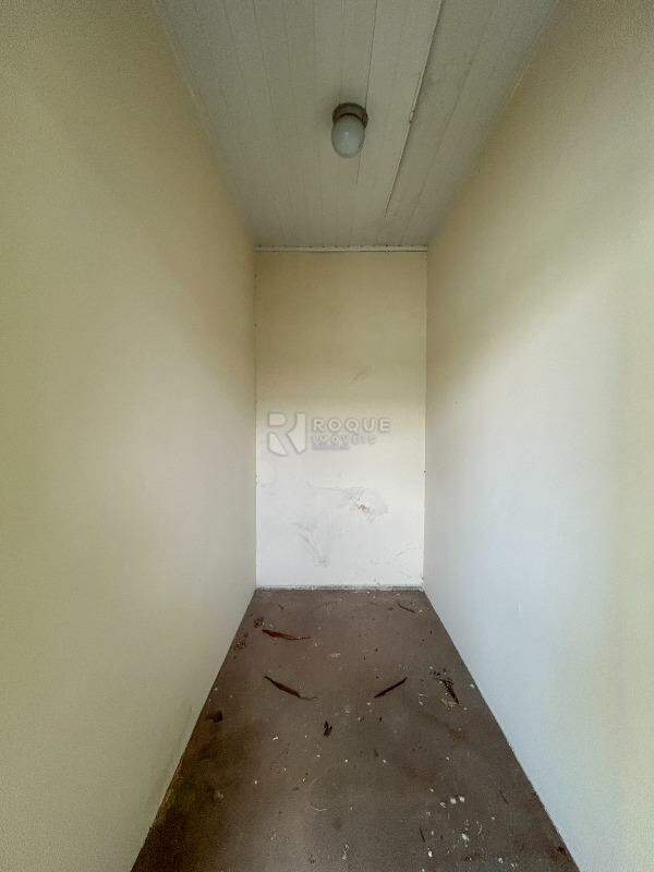 Casa Residencial para aluguel no bairro Vila Claudia: Despensa fundo 2