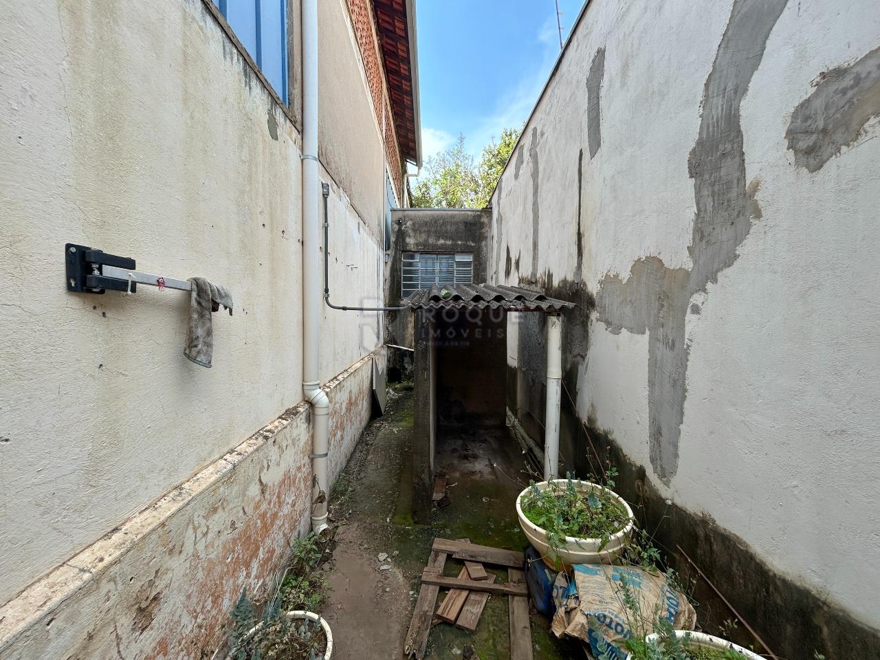 Barracão/Galpão para aluguel no bairro Vila Anita: Área externa