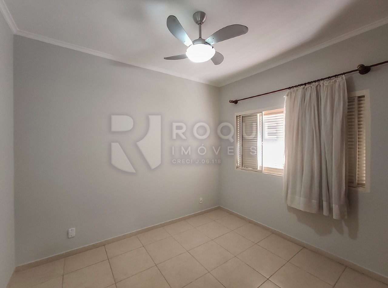Casa Residencial para aluguel no bairro Vila Cristovam: Dormitório 1
