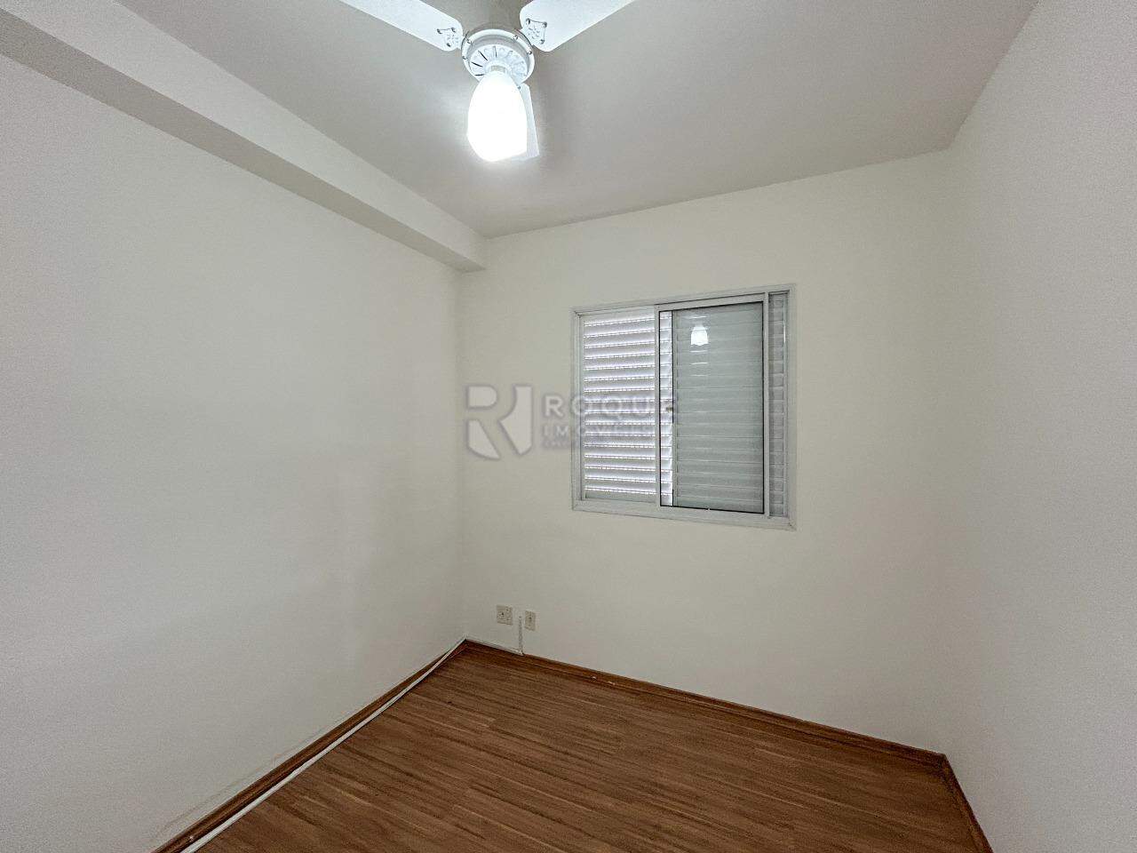 Apartamento para aluguel no bairro Jardim Esmeralda: Dormitório 1