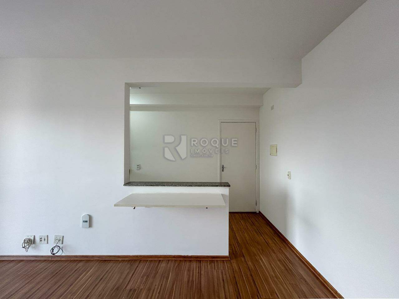 Apartamento para aluguel no bairro Jardim Esmeralda: Sala / Cozinha
