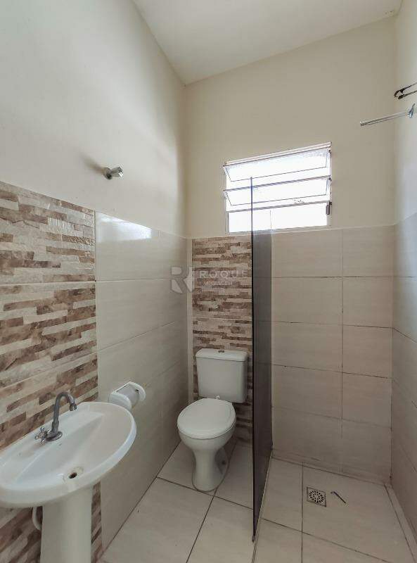 Casa Residencial para aluguel no bairro Vila Fascina: WC social 