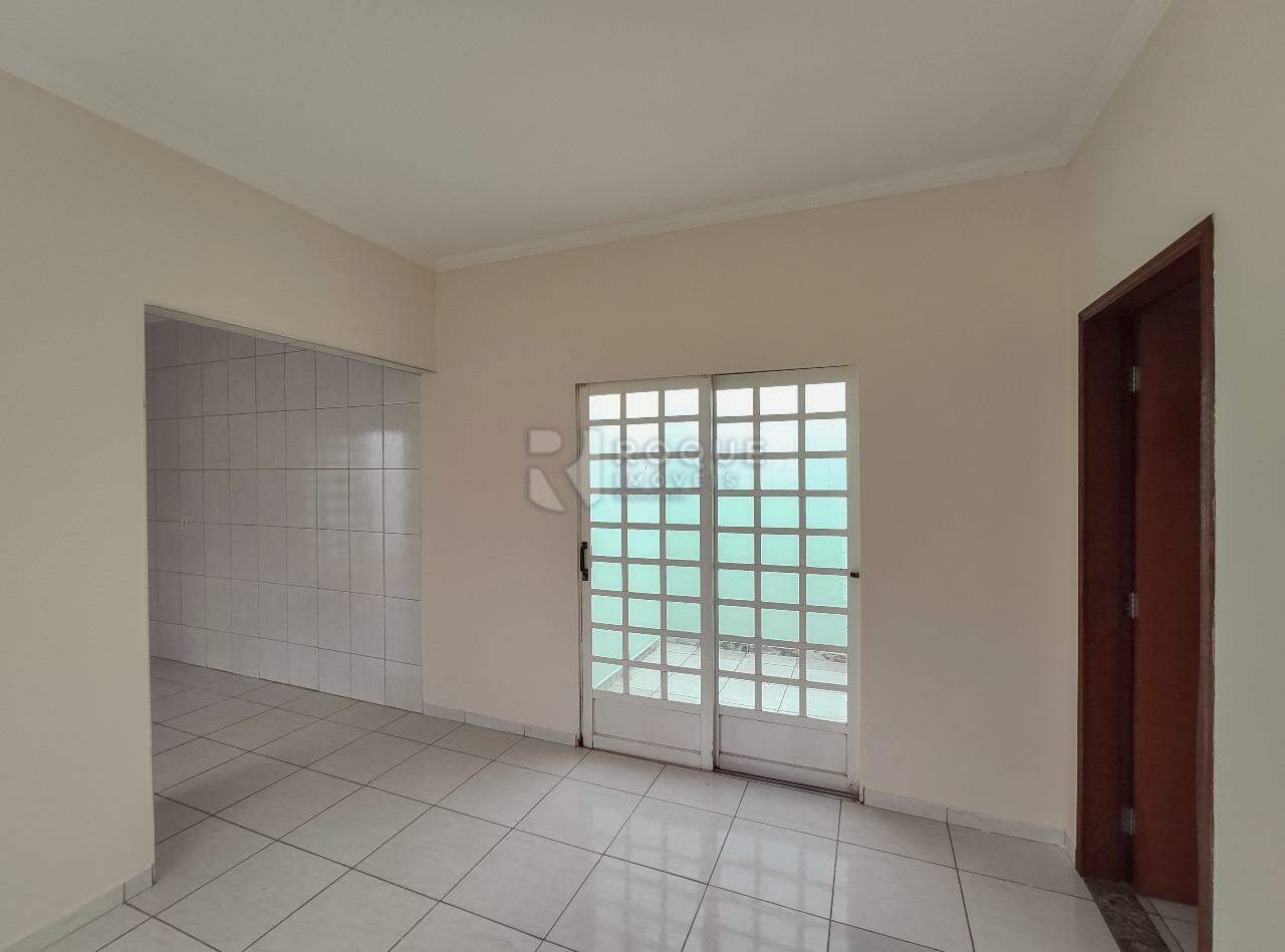 Casa Residencial para aluguel no bairro Jardim das Palmeiras: Sala 