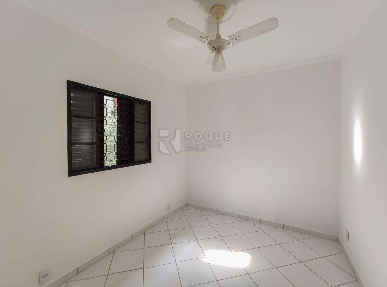 Casa Residencial para aluguel no bairro Jardim São Lourenço: Dormitório 1