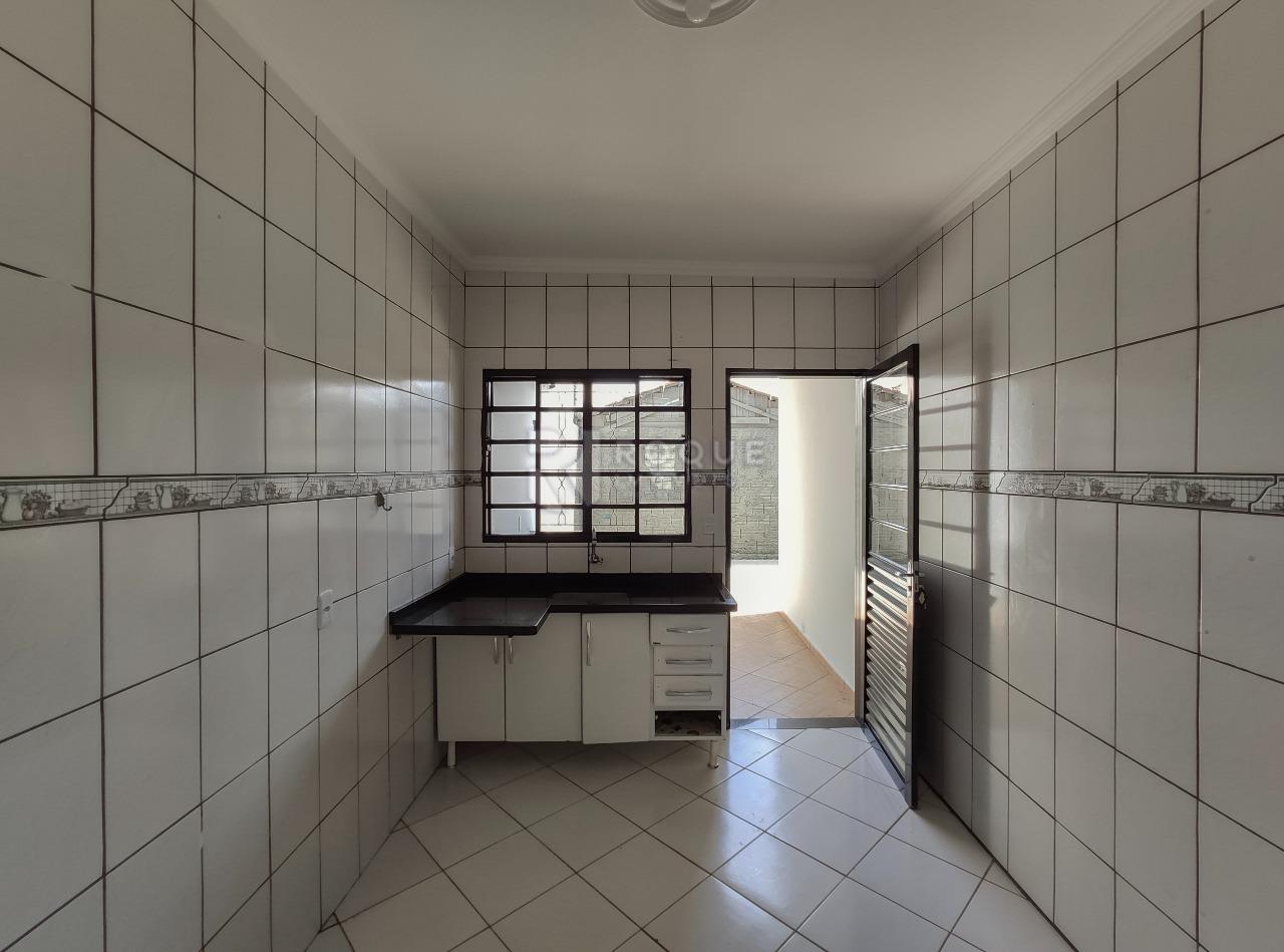Casa Residencial para aluguel no bairro Jardim São Lourenço: Cozinha 