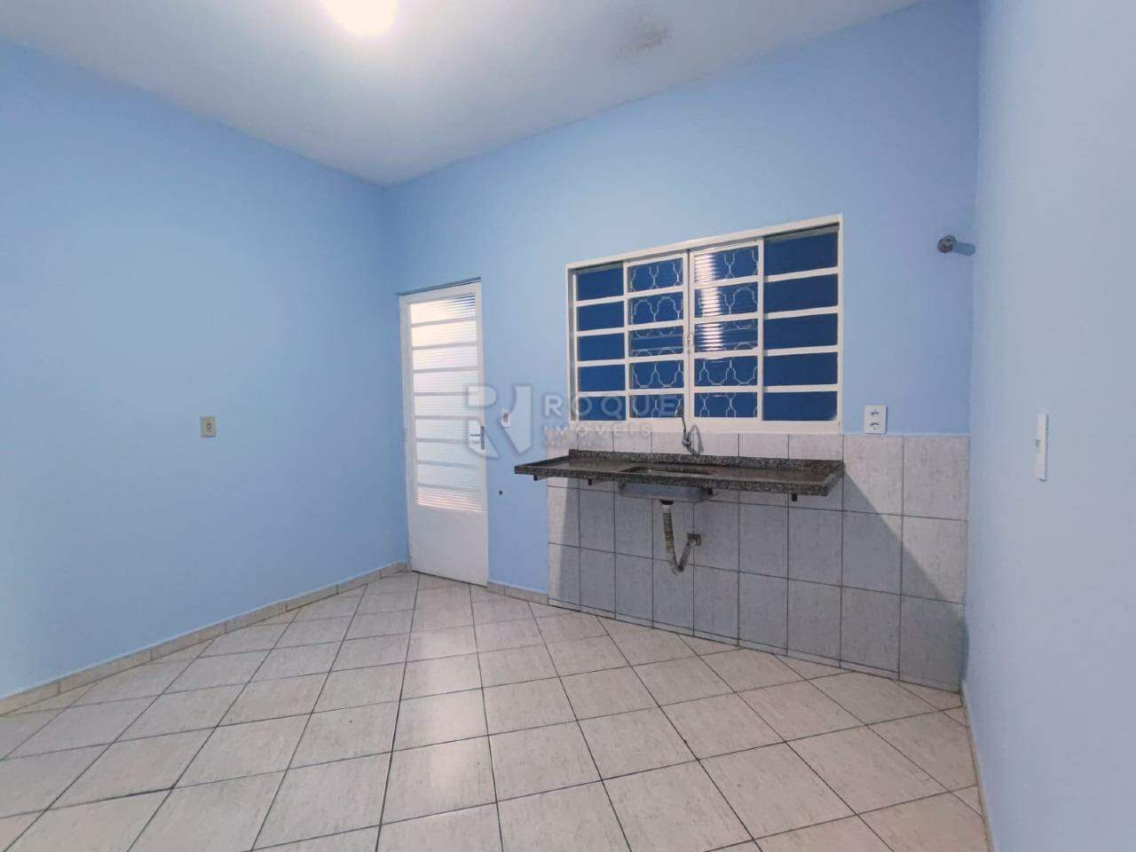Casa Residencial para aluguel no bairro Jardim Ouro Verde: Cozinha