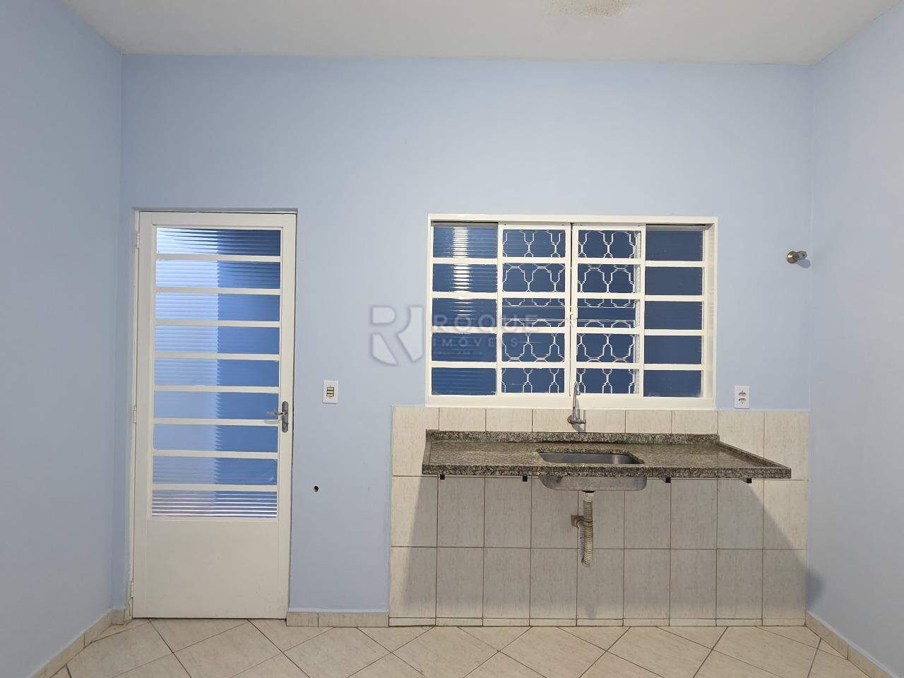 Casa Residencial para aluguel no bairro Jardim Ouro Verde: Cozinha