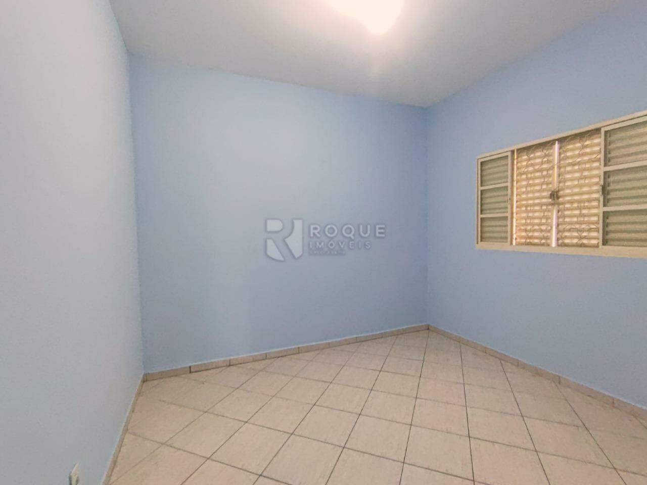 Casa Residencial para aluguel no bairro Jardim Ouro Verde: Dormitório 3